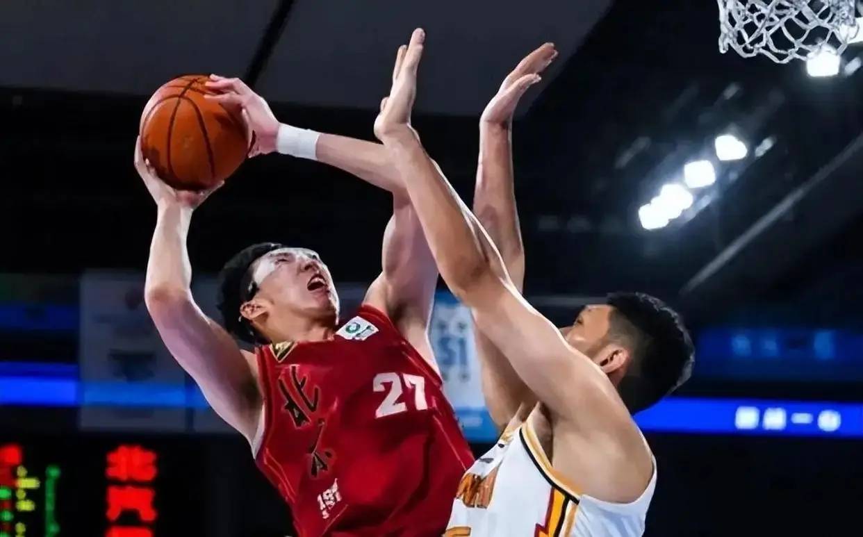 三亿体育体育竞技-北京首钢与广东宏远队将上演激烈较量