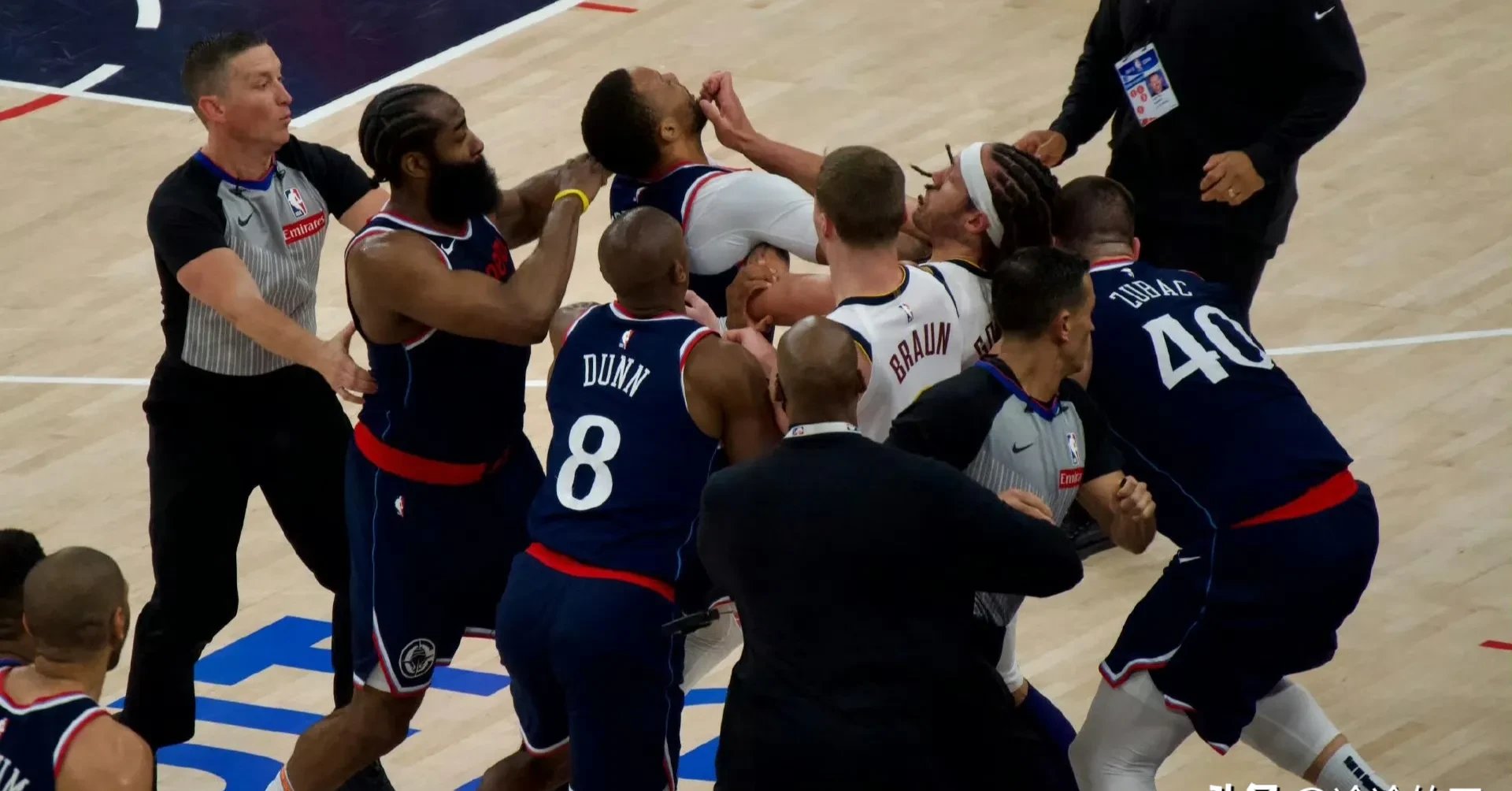 篮网挑战掘金,主场取得压倒性胜利的简单介绍 篮网挑战掘金,主场取得压倒性胜利的简单介绍