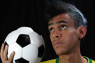 三亿体育体育官网app-雄鹿队助教成热门帅位候选人球队成绩表现优异