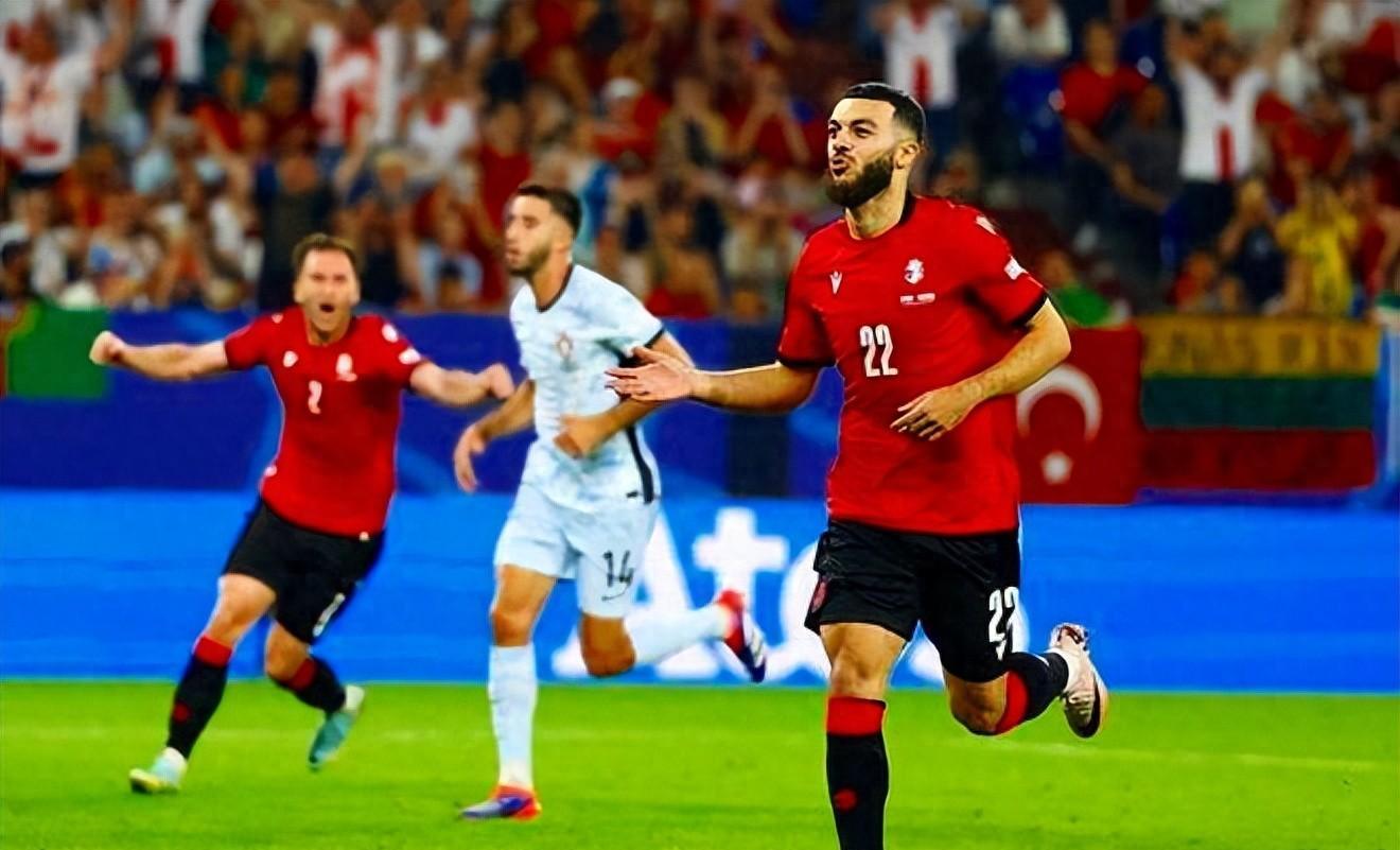 三亿体育体育官方-意大利队击败比利时，晋级欧洲杯半决赛