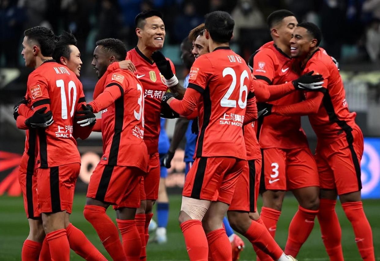 南方球队备战,迎接亚冠挑战的简单介绍 南方球队备战,迎接亚冠挑战的简单介绍