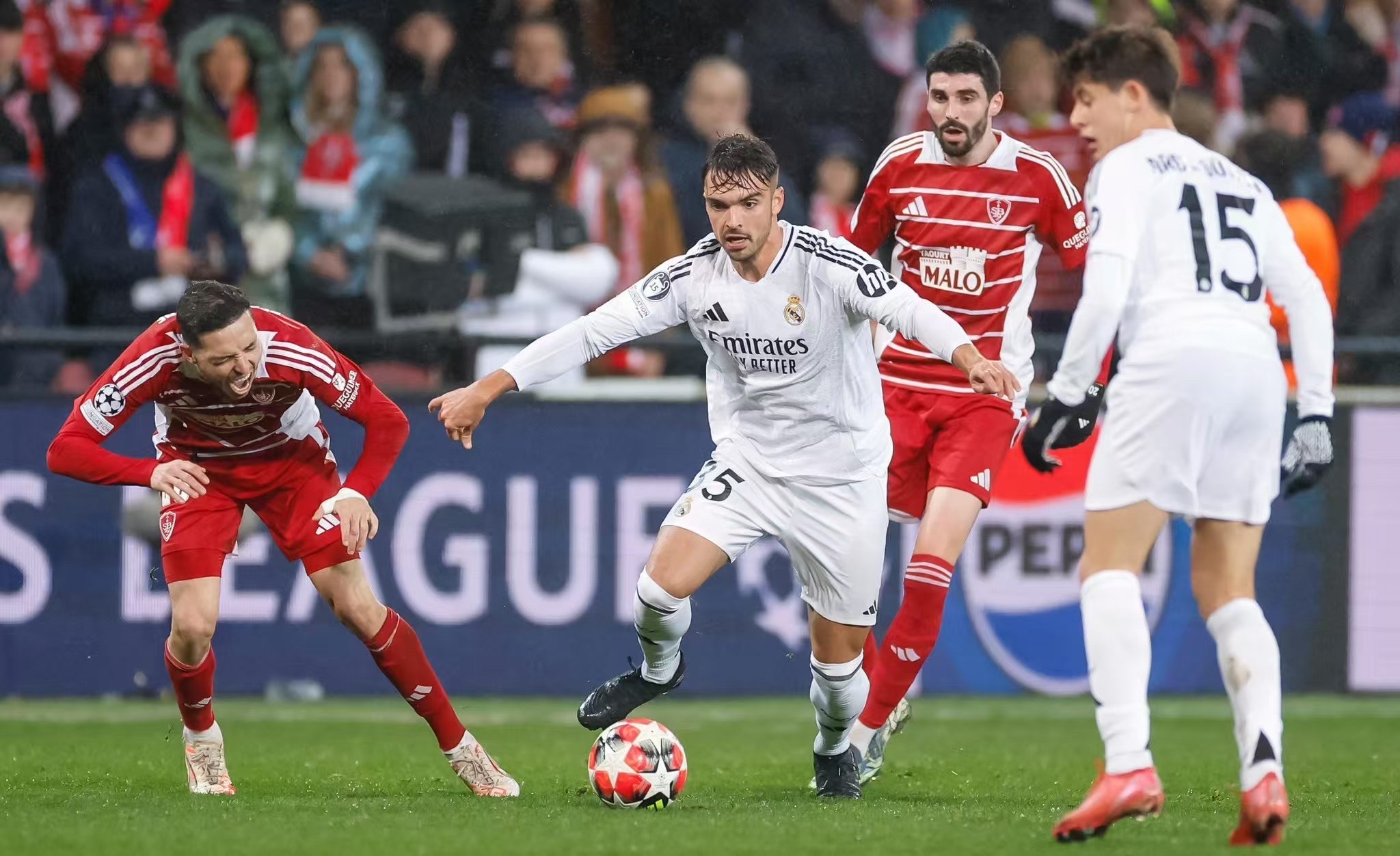 关于阿斯顿维拉主场力克华沙竞技,继续领先的信息 关于阿斯顿维拉主场力克华沙竞技,继续领先的信息