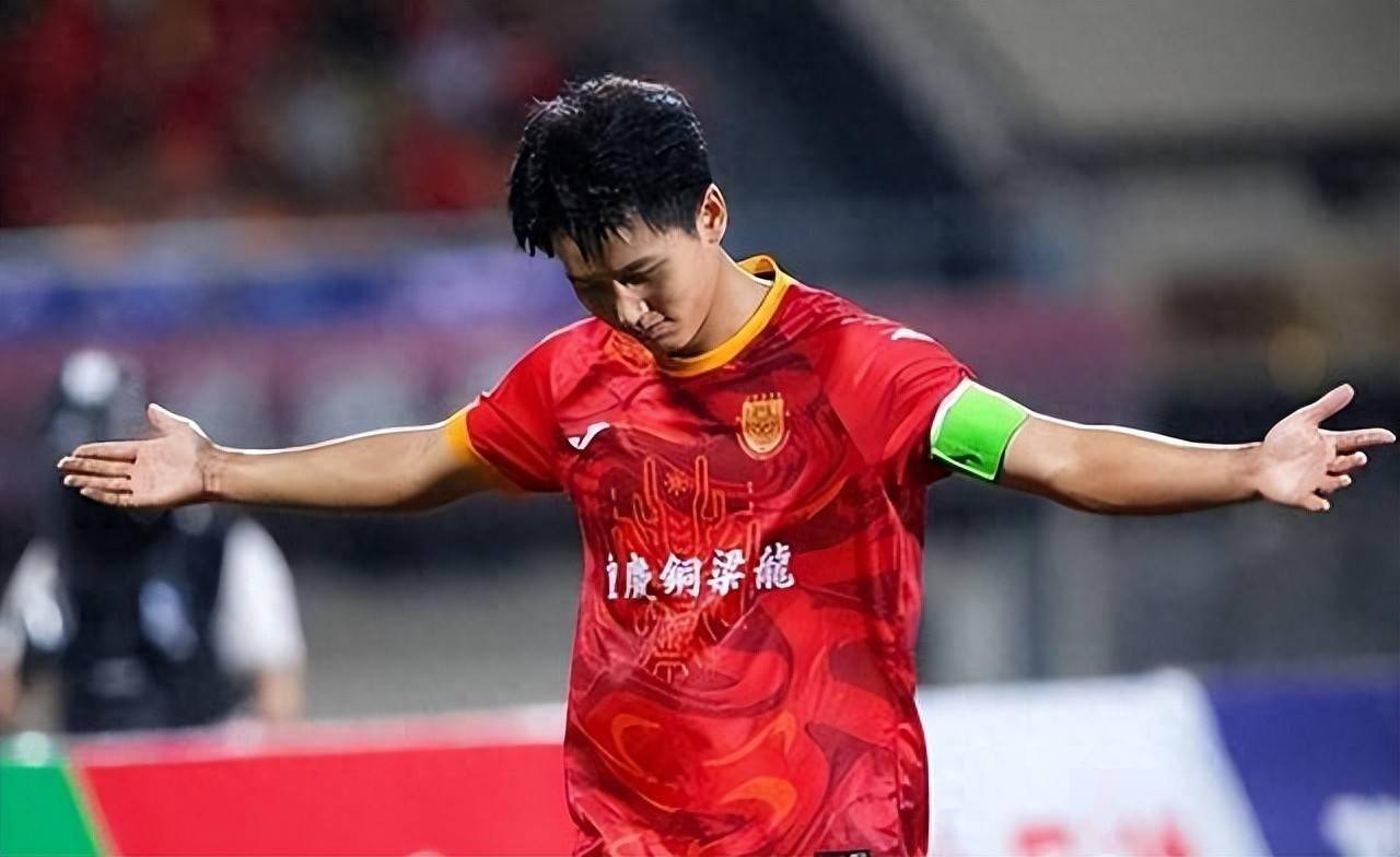 三亿体育体育地址-关键时刻救火出击！主队门将表现抢眼的简单介绍