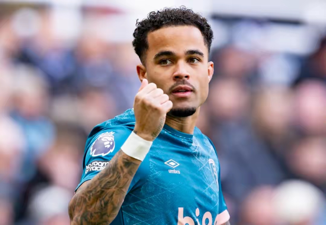 三亿体育体育vip注册-伯恩利球员荣膺月最佳，表现出色的简单介绍