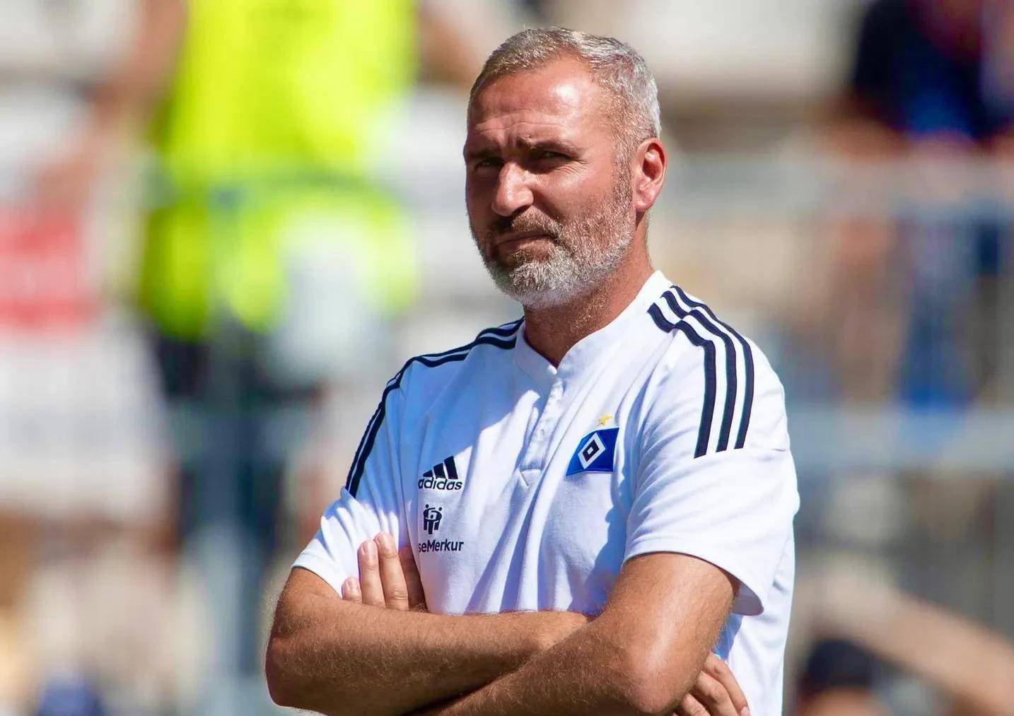 三亿体育体育下载-江苏大象队惨遭四连败，主帅或将下课