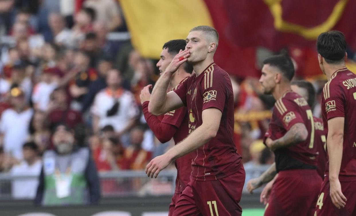 AC米兰击败卡利亚里,稳固欧冠资格席位的简单介绍 AC米兰击败卡利亚里,稳固欧冠资格席位的简单介绍