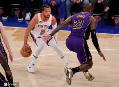 尼克斯主场大胜雄鹿,取得两连胜 尼克斯主场大胜雄鹿,取得两连胜